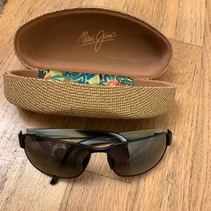 Men’s Black Coral Maui Jim Sunglasses